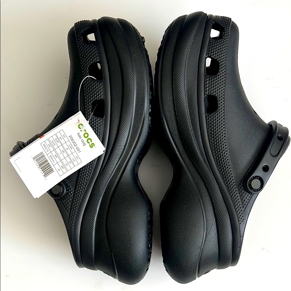 CROCS‎ Women’s Black Bae Platform Clogs Size 9 - Picture 3 of 8